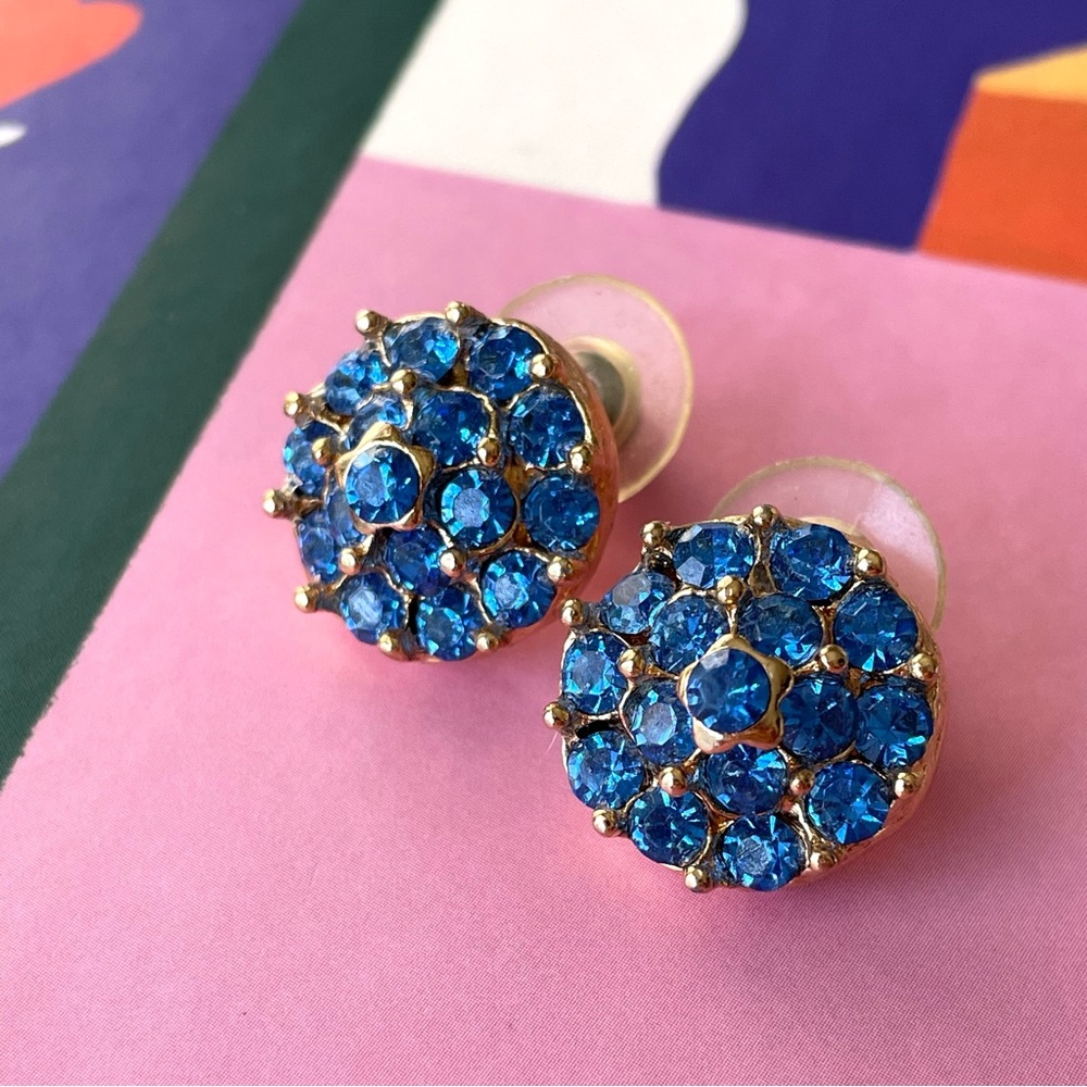 Gorgeous vintage style goldtone & bright blue rhinestones/glass cluster earrings